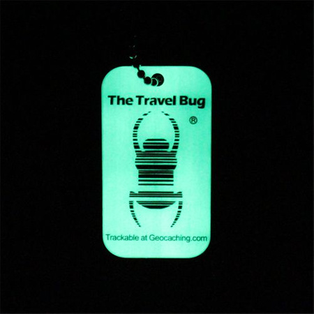 Geocaching QR Travel Bug® - świecący w ciemności